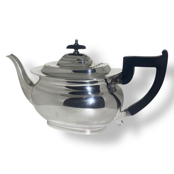 Viners of Sheffield Alpha Tea Pot Silver Plated 1.5 qt Vintage England - Picture 2 of 10